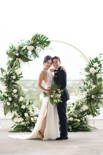 mobile - carousel-hero-element image-1