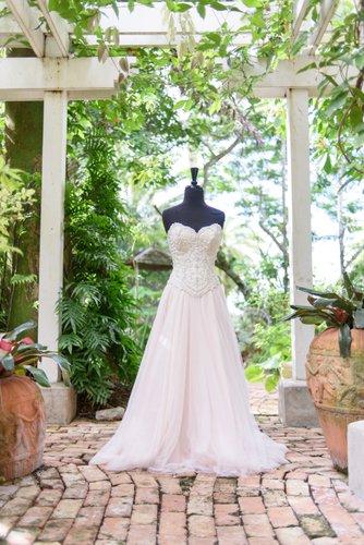 mobile - carousel-hero-element image-4